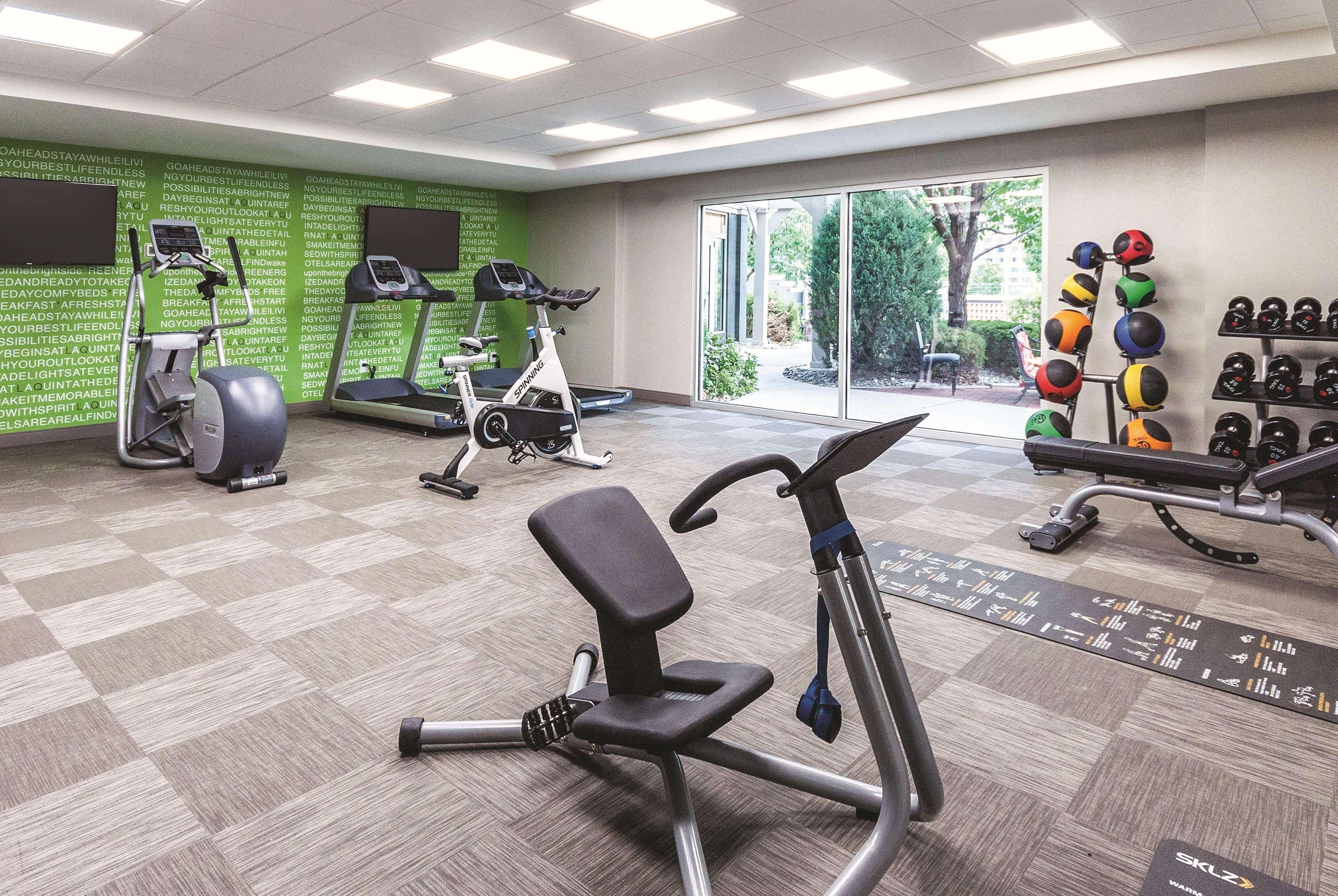 La Quinta By Wyndham Airport 3*